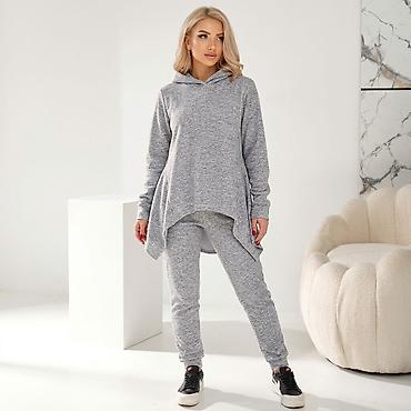 Спортивный костюм, Худи, M, L at lalafo.kg Спортивный костюм, Худи, M, L