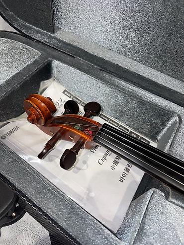 Skripkalar: Yamaha V-5 4/4 Klassik Skripka - Mostik, simçok, kanifol üzerinde — 3