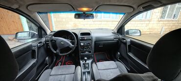 Opel: Opel Astra: 1.8 l | 1999 il 285600 km Universal — 13