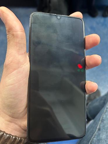 galaxy a50: Samsung Galaxy A70, Barmaq izi — 1