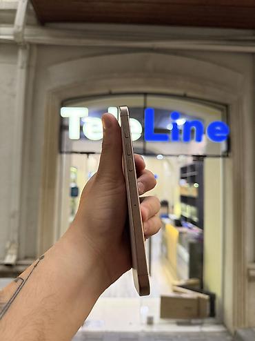apple ipad pro: IPhone 16 Pro Max, 256 GB, Desert Titanium, Zəmanət, Kredit, Face ID — 3