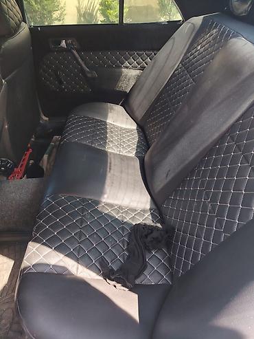 ravon 2: Mercedes-Benz 190: 2.2 l | 1984 il Sedan — 6