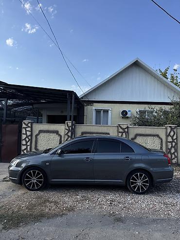 s 221: Toyota Avensis: 2003 г., 1.8 л, Механика, Бензин, Седан — 4