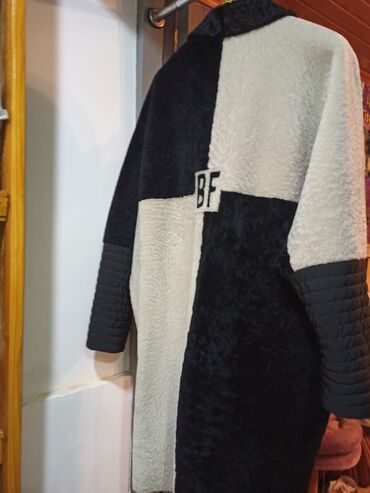 детские шерстяные комбинезоны: Qadın üçün dizayn palto/kardiqan - Model: oversize kəsim, açıq önü