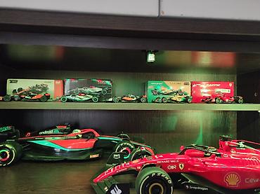 hot wheels premium: Məhsul: Formula 1 kolleksiya model maşınları Təsvir: - Brendlər — 2