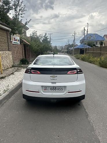 212: Chevrolet Volt: 2012 г., Гибрид, Хэтчбэк — 6