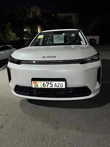 ai box: AION I60— электрический кроссовер (5 дверей) запас хода 530 км — 1