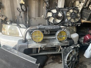 chyngyz: Передний Бампер Honda Б/у, цвет - Белый, Оригинал