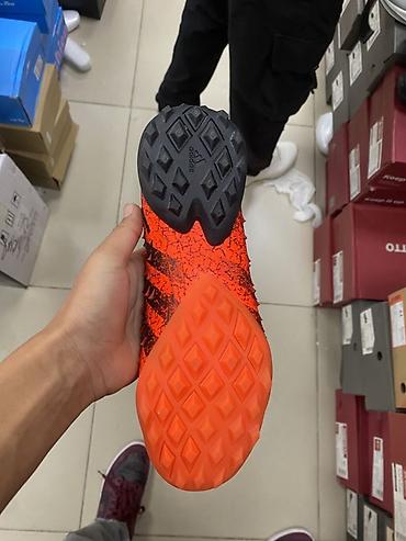 Спорт жана эс алуу: Футбольные бутсы/сороконожки Adidas Predator (TF) - Формат: без — 4