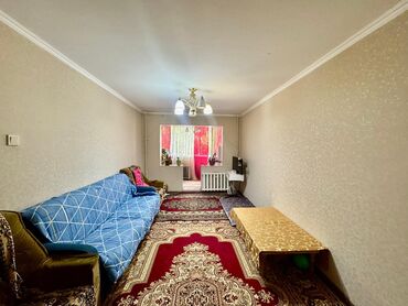 продаю продам продается: 3 комнаты, 60 м², 104 серия, 1 этаж, Косметический ремонт