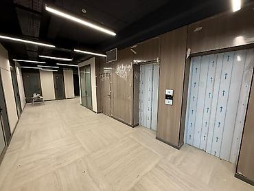 Коммерциялык мүлк: Ижарага Толугу менен кеңсе: 60 м², Бизнес борборунда, Ремонту менен, Биринчи катар — 10