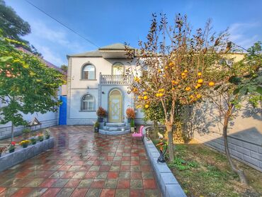 Həyət evləri və villaların satışı: 8-ci kilometr 7 otaqlı, 220 kv. m, Yeni təmirli — 1