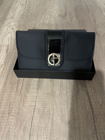 Portmone, pulqabıları: Pulqabı, Yeni