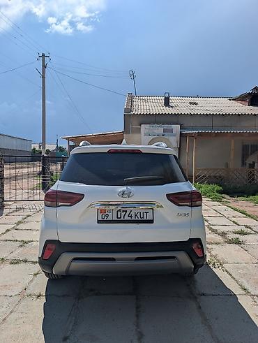 byd e1: Hyundai ix35: 2019 г., 2 л, Автомат, Бензин, Кроссовер — 5