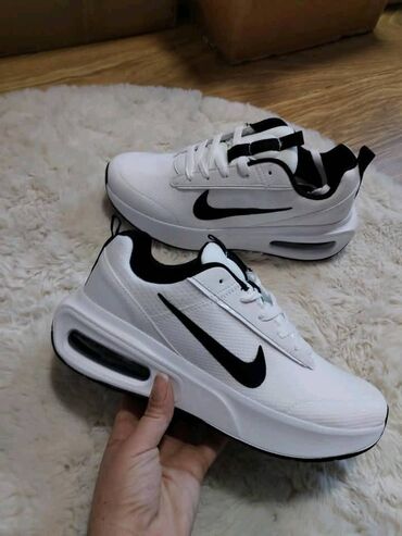 nike zoom structure: Trainers, size - 45
