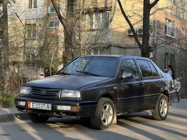 волсваген вента: Volkswagen Vento: 1.8 л | 1993 г