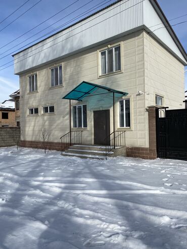 Посуточная аренда комнат: 30 м², С мебелью — 4