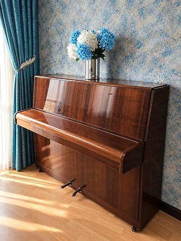ronisch: Ronisch almaniya istesali pianino Tam islekdi,yaxsi veziyyetdedi — 2