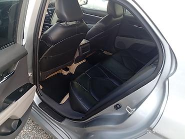 Toyota: Toyota Camry: 2019 г. — 7