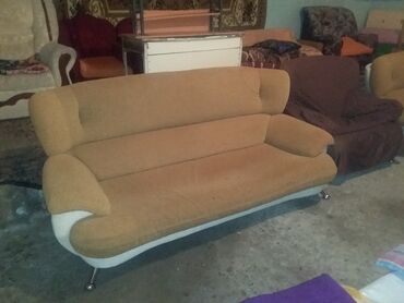 диван и 2 кресла мягкая мебель: Б/у, Диван, 2 кресла, Без подьемного механизма, Нераскладной