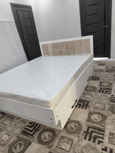 Двуспальные кровати: Двуспальная кровать, С ящиком для хранения, длина - 200 см — 8