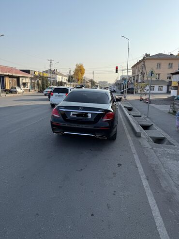 Mercedes-Benz: Mercedes-Benz E-Class: 2018 г., 2 л, Автомат, Бензин, Седан — 3