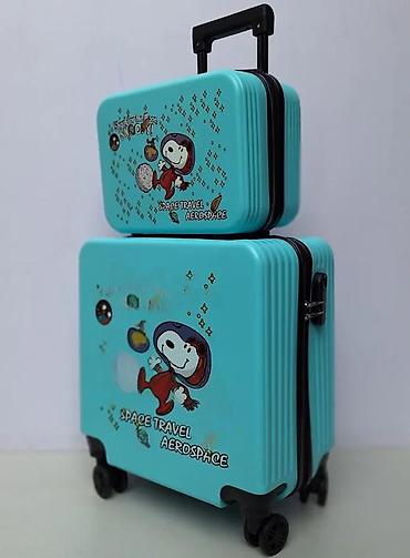 crocs ukrasi: Komplet kofera za decu – 2 u 1, tirkizni, sa motivom Snoopy astronauta — 2