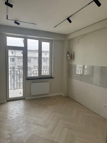 снять жилье в кыргызстане: 2 комнаты, 67 м², Индивидуалка, 13 этаж, Евроремонт