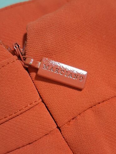 Pantalone: S (EU 36), Visok struk, Ravne nogavice na lalafo.rs — 8 Pantalone: S (EU 36), Visok struk, Ravne nogavice — 8