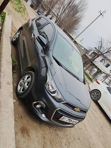 Chevrolet: Chevrolet Spark: 2017 г., 1 л, Автомат, Бензин, Хэтчбэк — 3