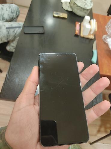 samsung galaxy s22 fe: Samsung Galaxy S21 FE, rəng - Qara, Simsiz şarj — 2