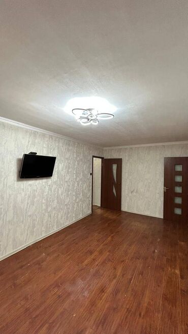 снять квартиру в токмаке запорожская область: 2 комнаты, 44 м², 104 серия, 1 этаж, Косметический ремонт