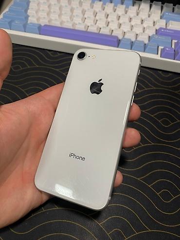 Apple iPhone: IPhone 8, Б/у, 64 ГБ, Белый, Чехол, 90 % — 4