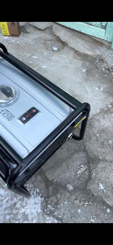 Генераторы: Бензиновый генератор Triangle TR2800 - Номинальная мощность: 2.5 кВт — 1