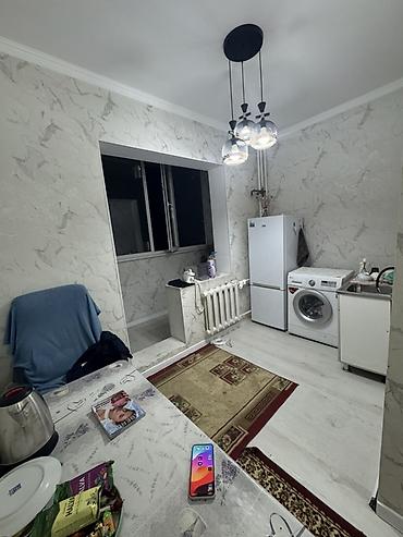 Продается 1ком квартира в нижнем джале.
106 серия 7 этаж
