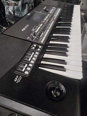 Клавишные инструменты: Korg Pa600 Professional Arranger sintezator . Alət 2 ildir pakopka — 5