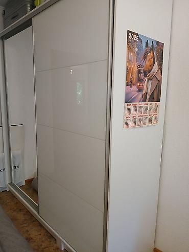 standing mirror: СУПЕР КЛАССНЫЙ ШКАФ, БЕЛЫЙ купейный для одежды. В идеальном состоянии — 3
