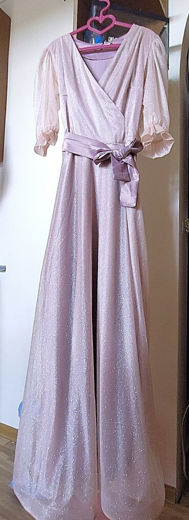 ziyafet ayaqqabilari: Вечернее платье, L (EU 40)