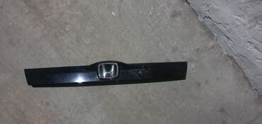 Бамперы и комплектующие: Накладка на бампер Передний Honda, Б/у, Оригинал