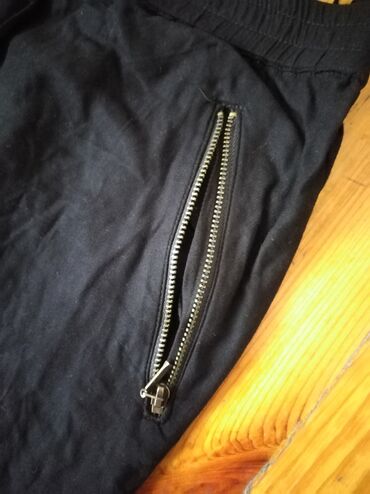 Ev geyimləri, pijamalar: 50 razmer boyukbeden paltarlar biri 5manat — 20