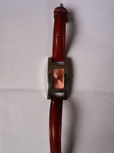 сколько стоят часы stainless steel back женские: Женские часы Yves Rocher, MC, немецкой фирмы Fuchs-новые