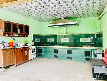 аренда домов кара жыгач: 250 м², 6 комнат и более, Кара-Жыгач ж/м — 6