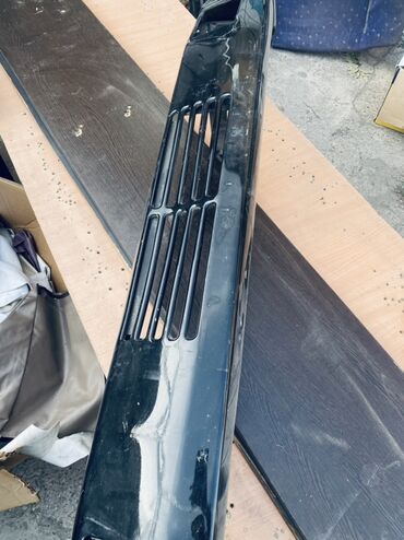 бампер на гелик: Железный передний бампер от Гелика (2003г), в оригинале, черного цвета