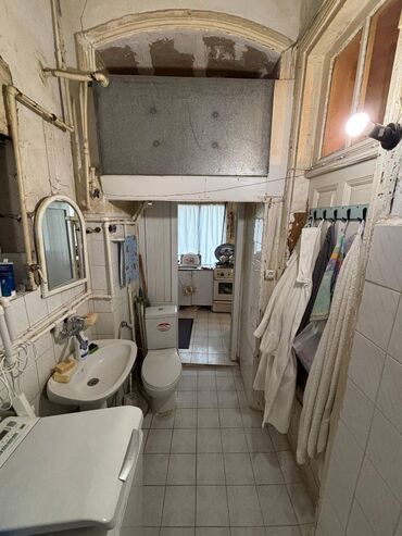 Köhnə tikili: Bakı, 2 otaqlı, Köhnə tikili, m. Sahil, 40 kv. m — 6