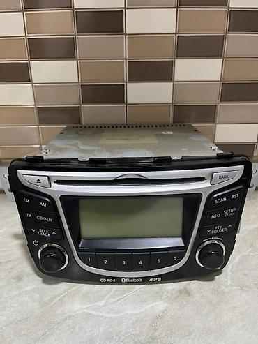 Avtoelektronika: Hyundai accent 2011 üçün orijinal multimedia/radio başlığı və ön panel — 1