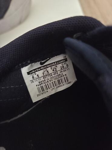garmin: Patike Nike očuvana u odličnom stanju.Novi Beograd — 7