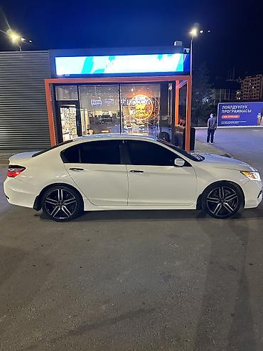4runner: Honda Accord: 2017 г., 2.4 л, Седан — 4