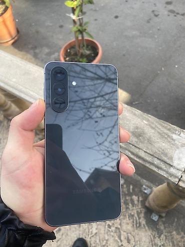 nar 4g modem satilir: Samsung Galaxy A56, 256 GB, rəng - Qara, Simsiz şarj — 1