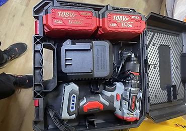 инструменты dewalt: Аккумуляторные наборы инструментов в кейсах 1) Универсальный набор с — 6