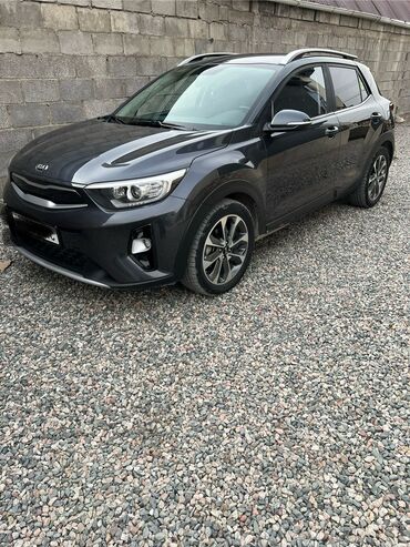 мерседес дизельный: Kia Stonic: 2018 г., 1.6 л, Автомат, Дизель, Кроссовер